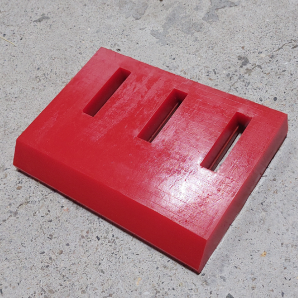 Скребок бетоносмесителя тип 11